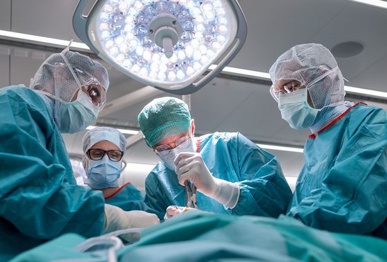 Assistentzarztkurse im OR-X