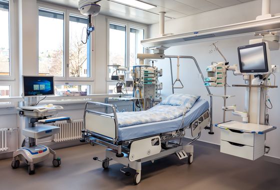Blick auf eines der sechs Intensivpflegebetten. Blick auf eines der sechs Intensivpflegebetten