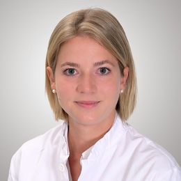 Dr. med. univ. Bettina Hochreiter Bettina Hochreiter