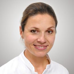 Dr. med. Charlotte Vlachopoulos, Oberärztin Kinderorthopädie Charlotte Vlachopoulos